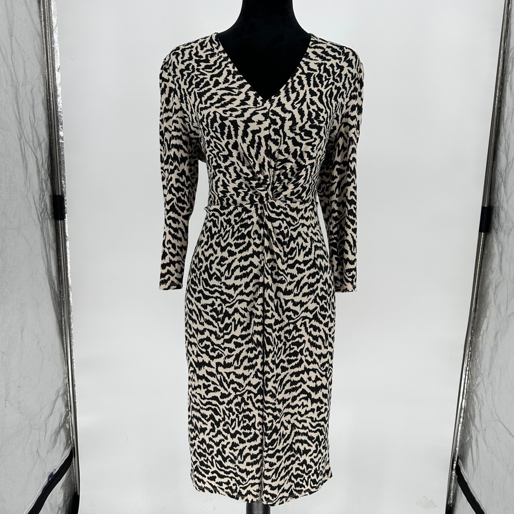 Lark & Ro Black Ivory‎ Ruched Twist Front Waist Detail Dress Stretchy Flattering